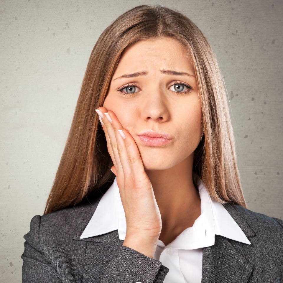 Gum dental wisdom drilling dentist gingivitis abscess